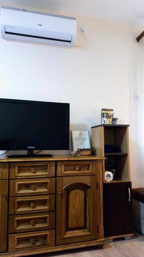 Guest House Green View Pirot Ngoại thất bức ảnh