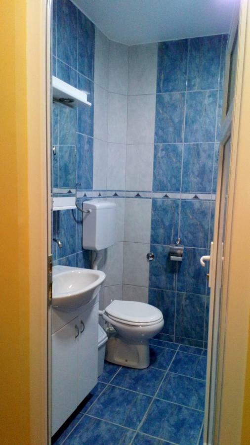 Guest House Green View Pirot Ngoại thất bức ảnh