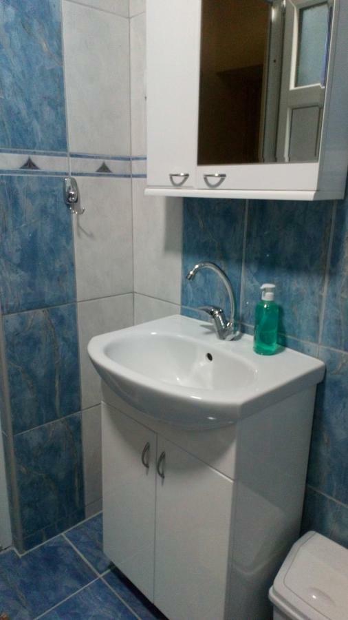 Guest House Green View Pirot Ngoại thất bức ảnh